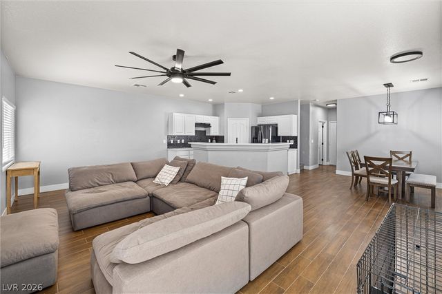 5535 Baccarat Avenue 103, Las Vegas, NV 89122
