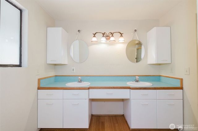 1783 W Shelton Matlock Road, Shelton, WA 98584