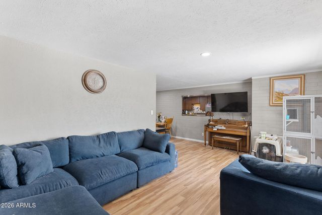 4920 W INDIANOLA Avenue, Phoenix, AZ 85031