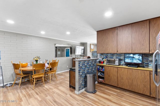 4920 W INDIANOLA Avenue, Phoenix, AZ 85031