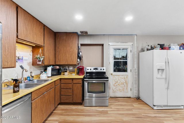 4920 W INDIANOLA Avenue, Phoenix, AZ 85031