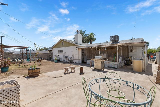 4920 W INDIANOLA Avenue, Phoenix, AZ 85031