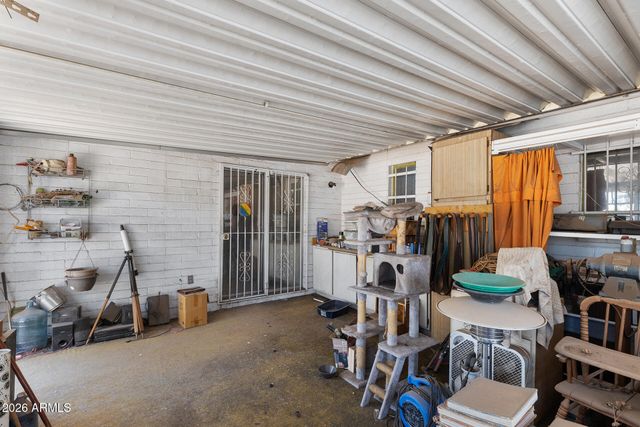4920 W INDIANOLA Avenue, Phoenix, AZ 85031