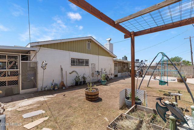 4920 W INDIANOLA Avenue, Phoenix, AZ 85031