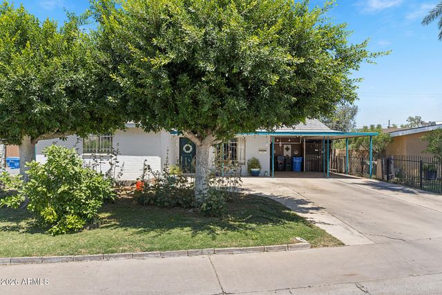 4920 W INDIANOLA Avenue, Phoenix, AZ 85031