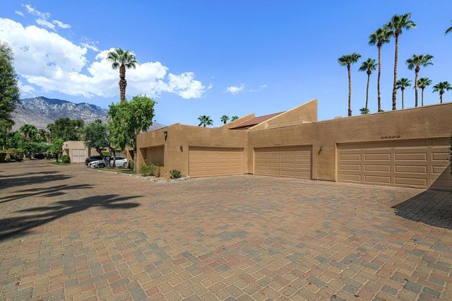 2950 E Escoba I, Palm Springs, CA 92264