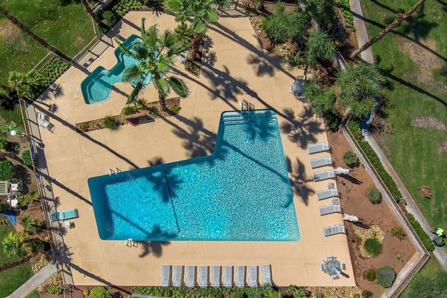 2950 E Escoba I, Palm Springs, CA 92264