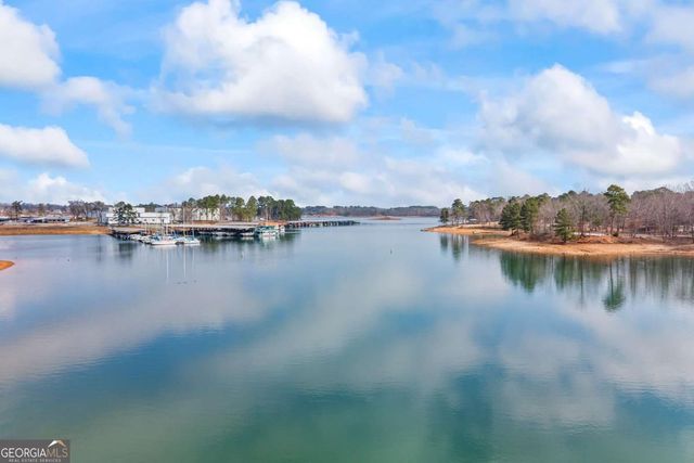 212 Northlake Drive, Hartwell, GA 30643