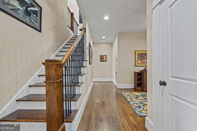 212 Northlake Drive, Hartwell, GA 30643