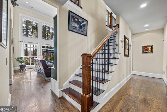 212 Northlake Drive, Hartwell, GA 30643