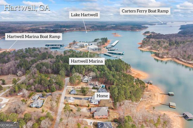 212 Northlake Drive, Hartwell, GA 30643