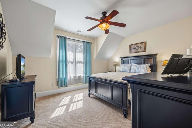 212 Northlake Drive, Hartwell, GA 30643