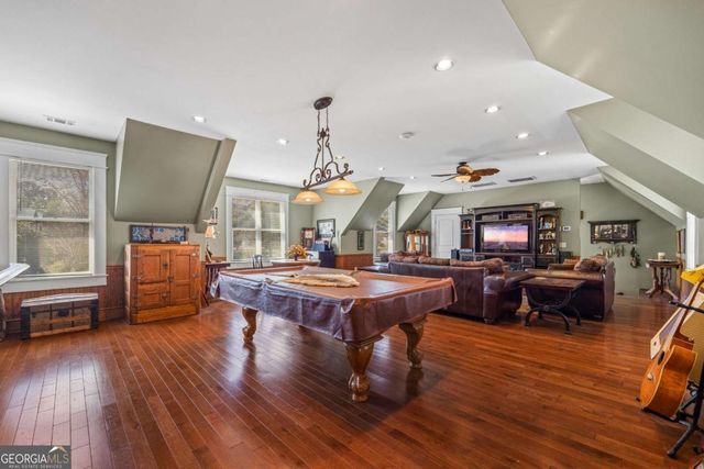 212 Northlake Drive, Hartwell, GA 30643