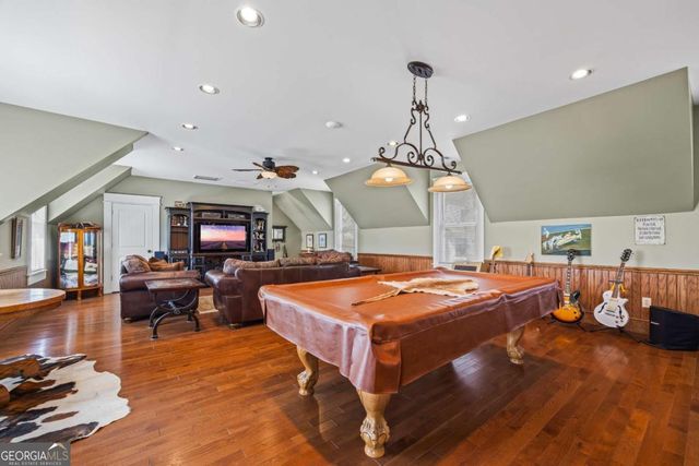 212 Northlake Drive, Hartwell, GA 30643