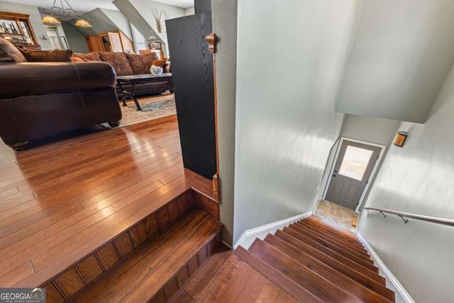 212 Northlake Drive, Hartwell, GA 30643