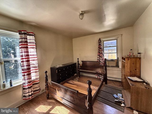 131 HOFFMAN AVE, Trenton, NJ 08618