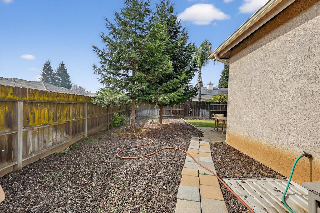 Image 21 of property listing at 4500 Biltmore Street, Chowchilla, CA 93610