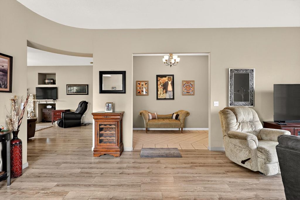 Image 5 of property listing at 4500 Biltmore Street, Chowchilla, CA 93610