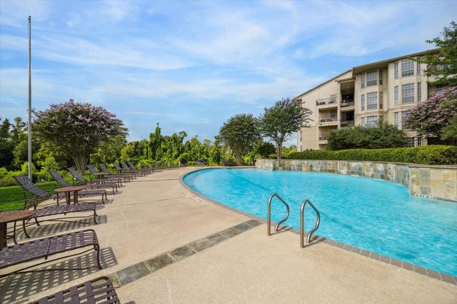 5353 Memorial Drive 4064, Houston, TX 77007