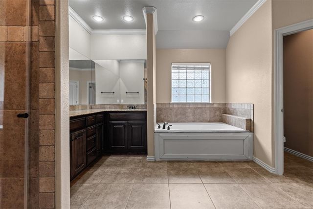 3900 SW Stonefield Street, Bentonville, AR 72713