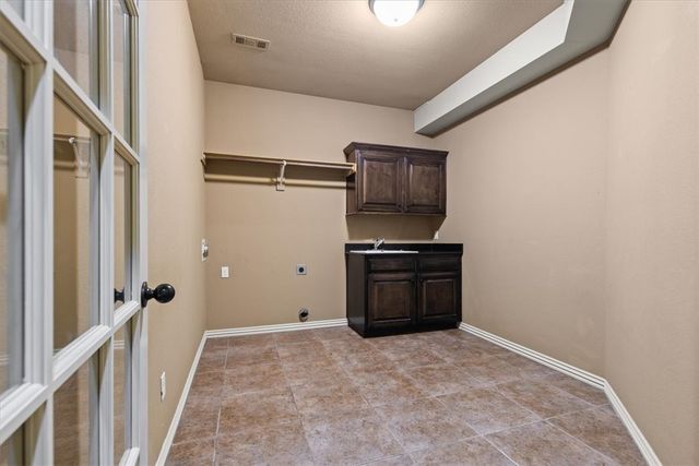 3900 SW Stonefield Street, Bentonville, AR 72713