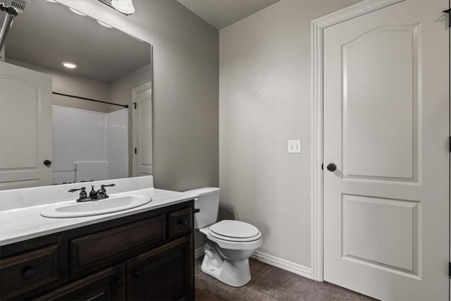 3900 SW Stonefield Street, Bentonville, AR 72713