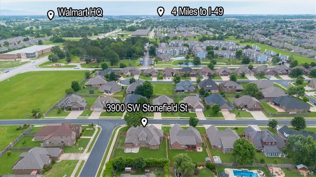 3900 SW Stonefield Street, Bentonville, AR 72713