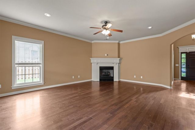 3900 SW Stonefield Street, Bentonville, AR 72713