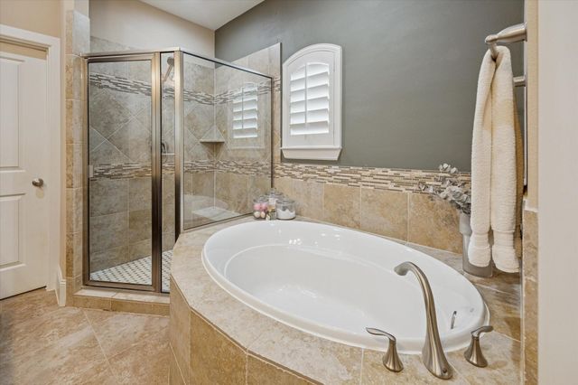 1604 W 24th Street, Houston, TX 77008