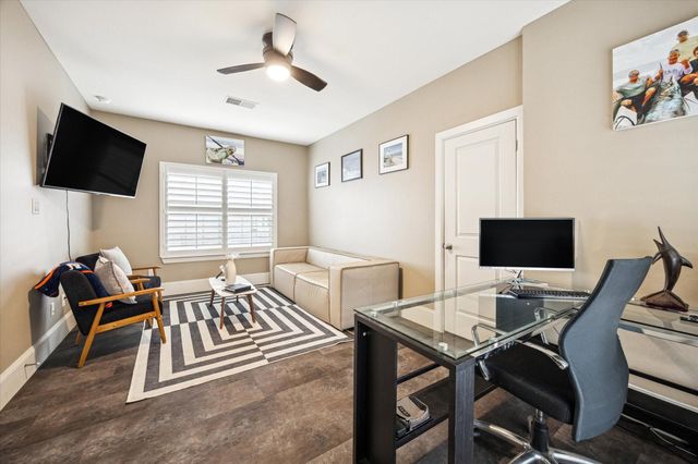 1604 W 24th Street, Houston, TX 77008