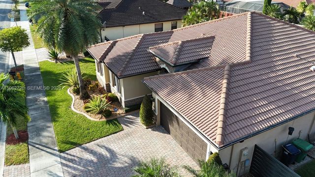 15413 SW 116th Ter, Miami, FL 33196