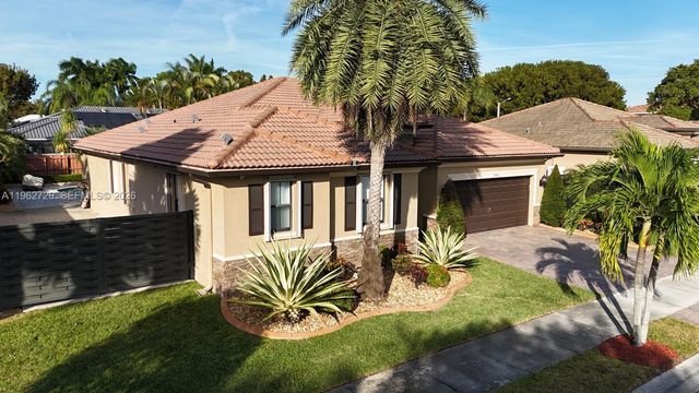 15413 SW 116th Ter, Miami, FL 33196