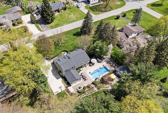 152 Randolph Road, Rochester Hills, MI 48309