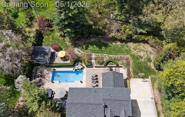 152 Randolph Road, Rochester Hills, MI 48309