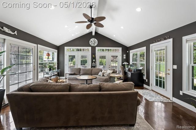 152 Randolph Road, Rochester Hills, MI 48309