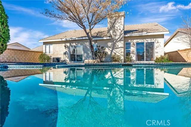 1732 W Holguin Street, Lancaster, CA 93534