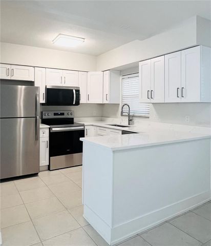 300 VENETIAN DRIVE 3, Clearwater, FL 33755