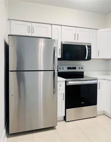 300 VENETIAN DRIVE 3, Clearwater, FL 33755
