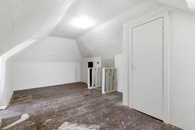 822 W Scott Street, Springfield, MO 65802