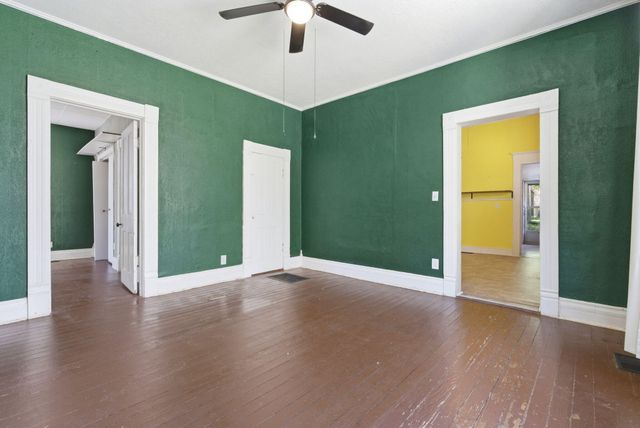 822 W Scott Street, Springfield, MO 65802