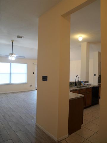 4923 Callery Creek Drive, Houston, TX 77053