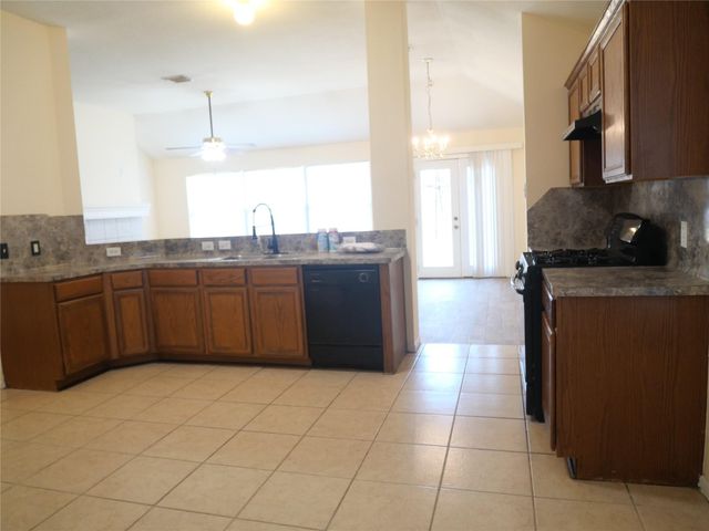 4923 Callery Creek Drive, Houston, TX 77053