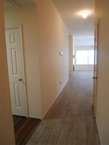 4923 Callery Creek Drive, Houston, TX 77053