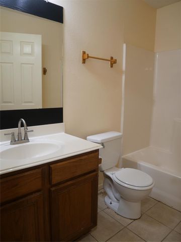 4923 Callery Creek Drive, Houston, TX 77053