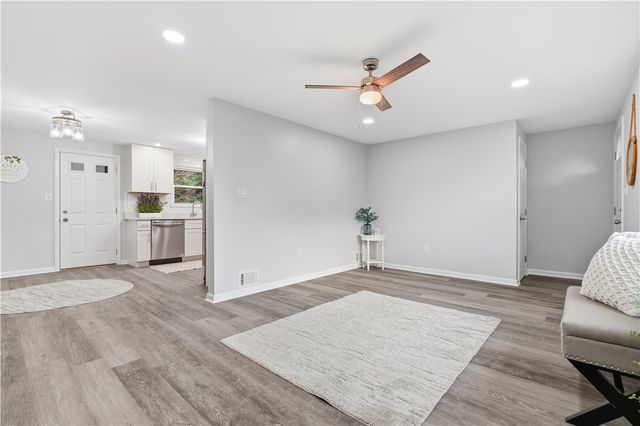 408 Highview St, Derry Twp, PA 15650