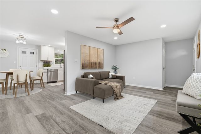 408 Highview St, Derry Twp, PA 15650