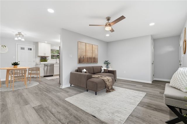 408 Highview St, Derry Twp, PA 15650