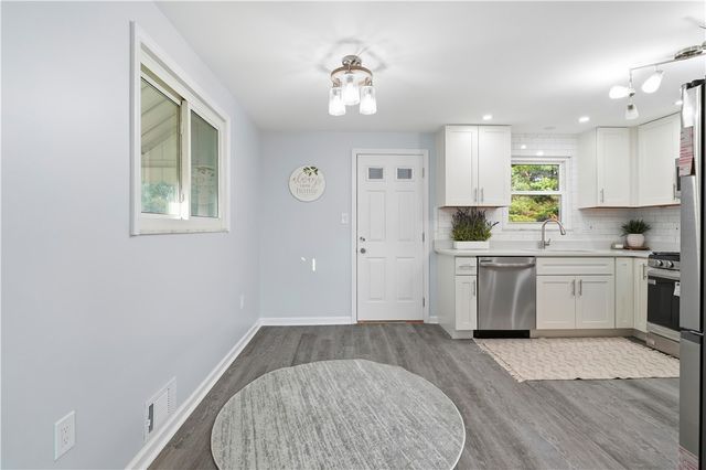 408 Highview St, Derry Twp, PA 15650