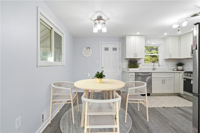 408 Highview St, Derry Twp, PA 15650