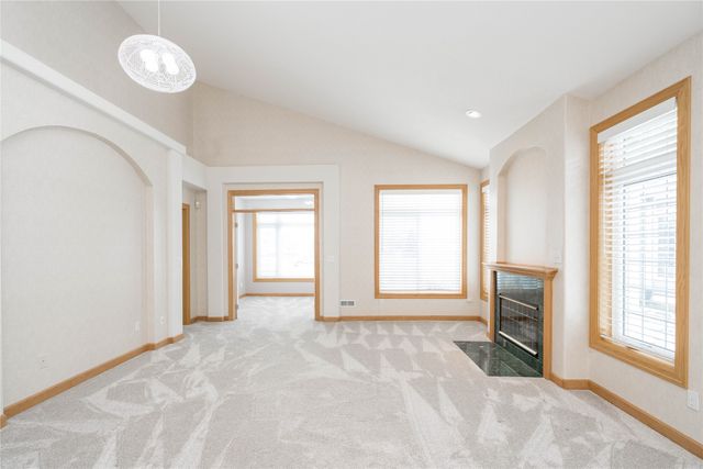 6200 EP True Parkway 124, West Des Moines, IA 50266